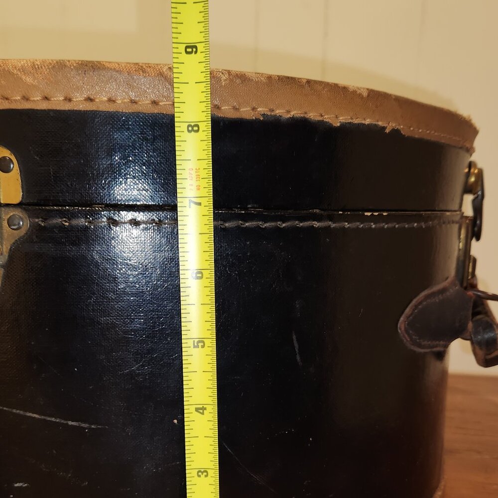 Vintage Lined Hat Box Train Case Leather Trim **AS IS** - Picture 16 of 16